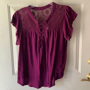 XL NoBo Lace-Up Shirt